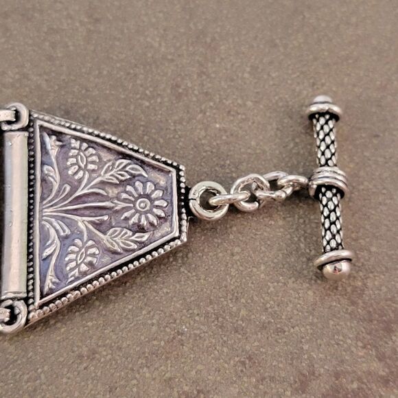 Artisan 900 Silver Rajasthani Wide Decorative Embossed Link Bracelet - Picture 3 of 7